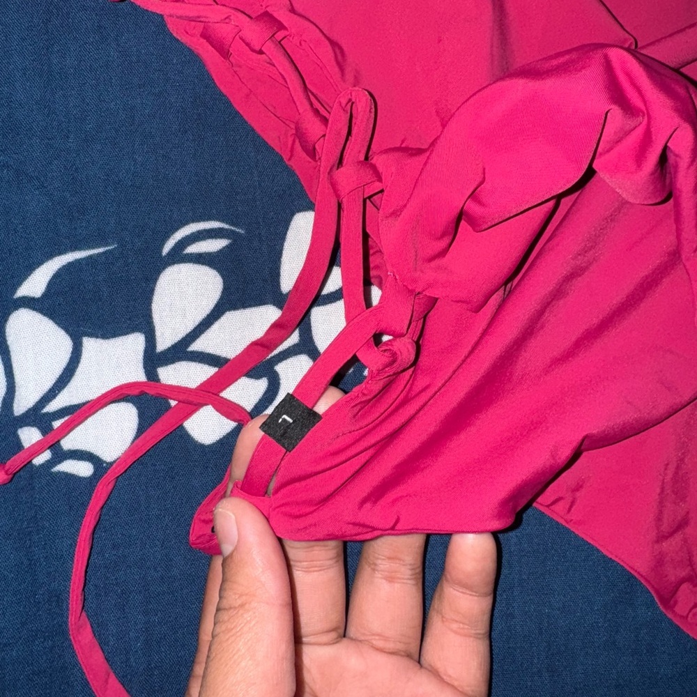 Red One Piece - Picture 4 of 4